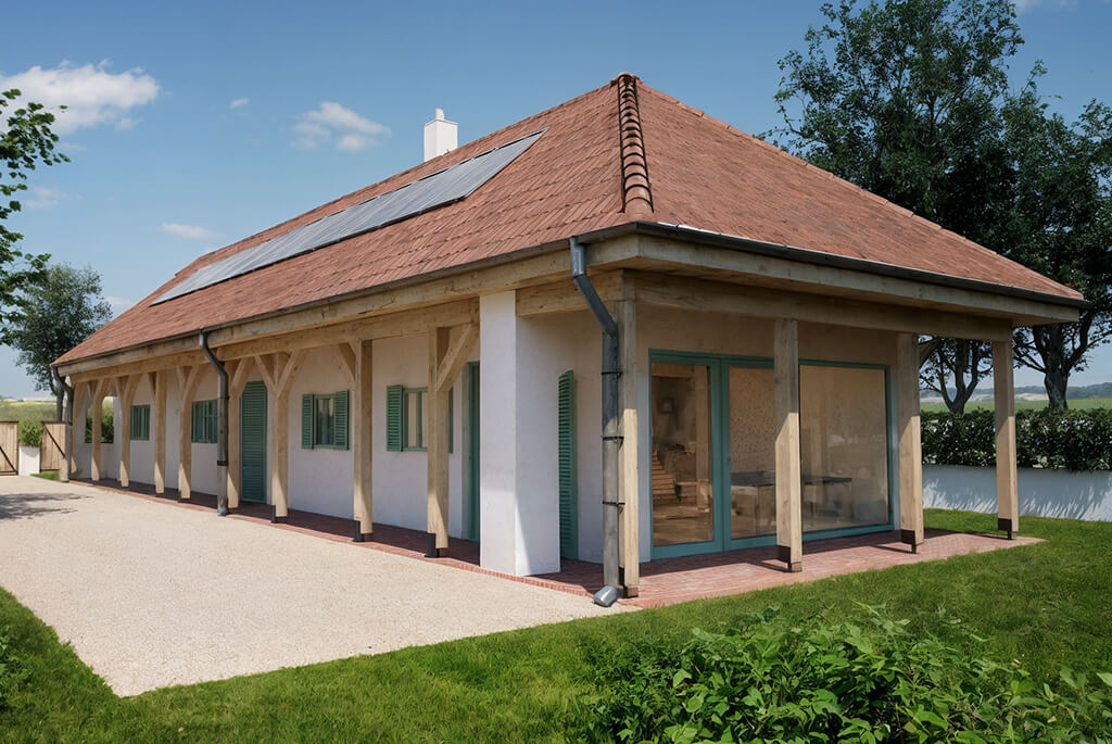 felújított ház udvar felől